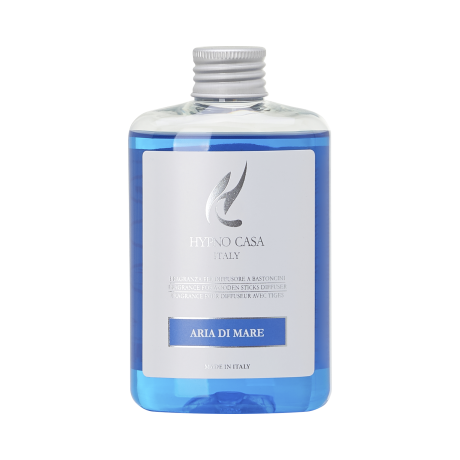 Aria di Mare Hypno Casa – Ricarica 200 ml Aria di Mare Aria di Mare Hypno Casa - Ricarica 200 ml è un flacone minimalista in plastica trasparente con liquido blu, tappo a vite argentato e design elegante.