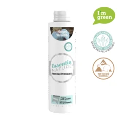 Un flacone bianco di Angel Breath - Profumo per il Bucato - Essentia 250 ml per pelli sensibili, con icone ecologiche e cruelty-free, oltre a bolle di testo verdi che recitano "I'm green" e "Ideal for sensitive skin".